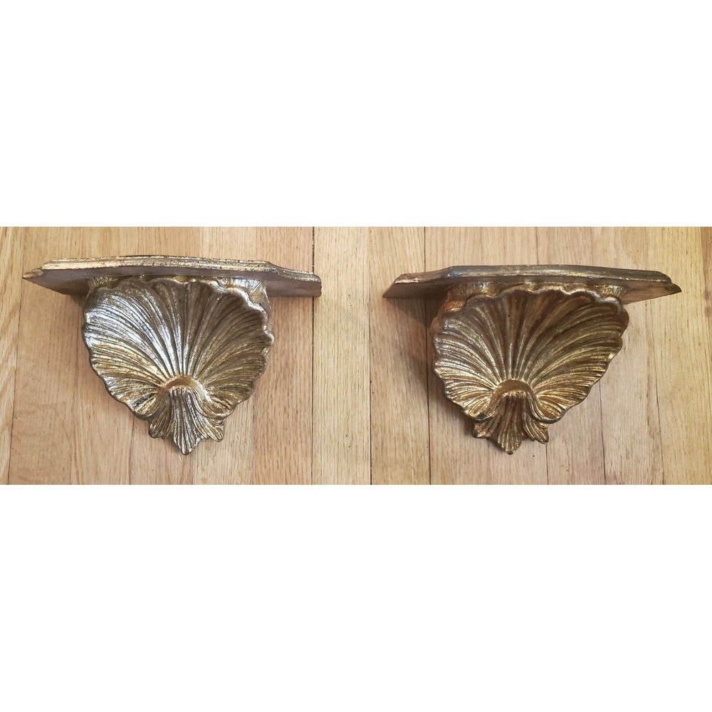 Vtg Pair Gilt Carved Wood Scallop Shell Wall Shelves Corbels Hollywood Regency